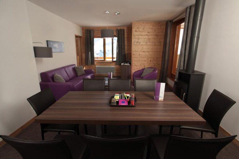 chalet-du-mont-vallon-spa-resort-1lieu1salle-restaurant.jpg