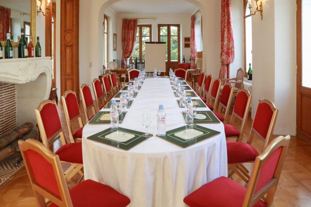chateau-comtesse-lafond-1lieu1salle-agence-salles-de-seminaires.jpg