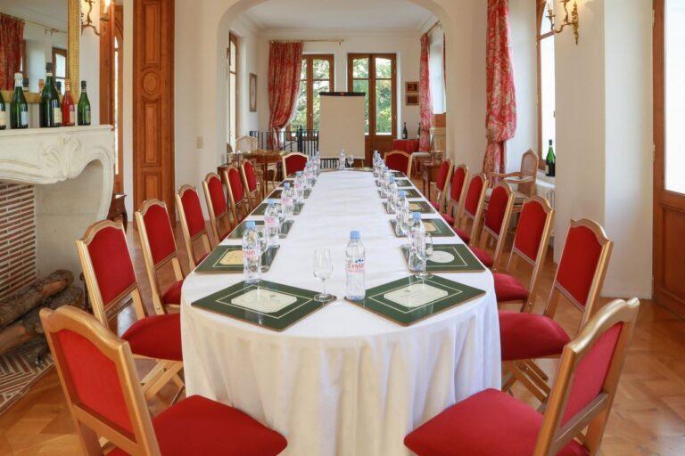 chateau-comtesse-lafond-1lieu1salle-agence-salles-de-seminaires.jpg
