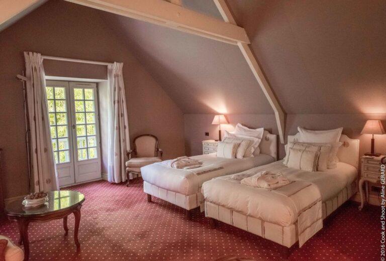 chateau-de-noirieux-1lieu1salle-hotel-restaurant-chambres.jpg