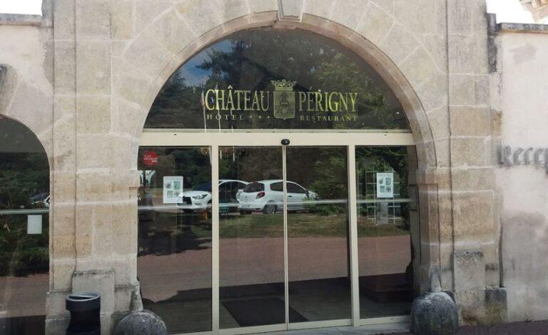 chateau-de-perigny-1lieu1sallel-conferences.jpg