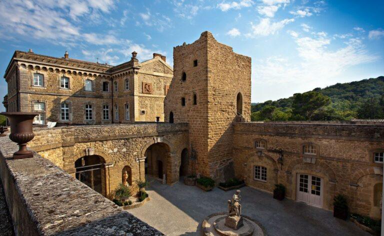chateau-de-rochegude-olevene-hotel-restaurant-seminaire.jpg