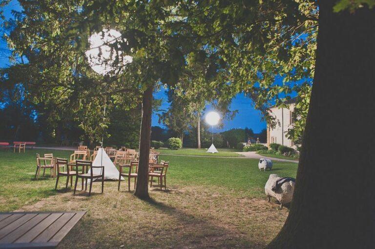 chateau-des-broyers-1lieu1salle-jardin-1.jpg