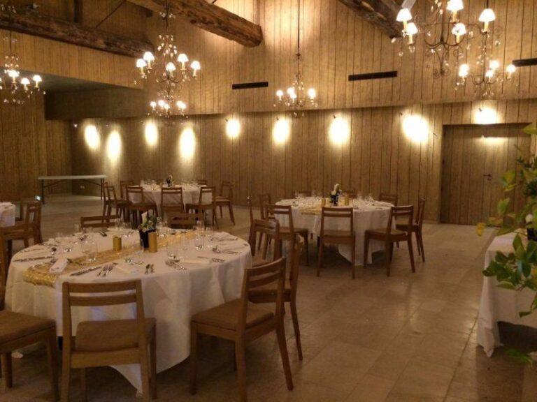 chateau-des-broyers-1lieu1salle-restaurant.jpg