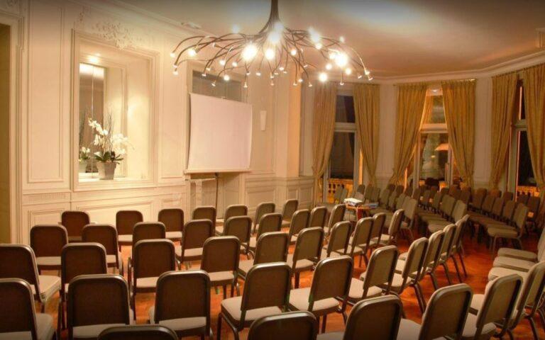 chateau-grattequina-1lieu1salle-salle-convention.jpg