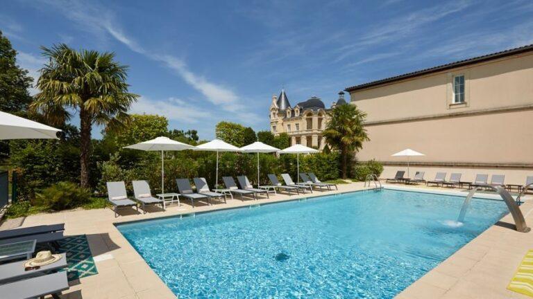 chateau-hotel-spa-grand-barrail-1lieu1salle-piscine.jpg