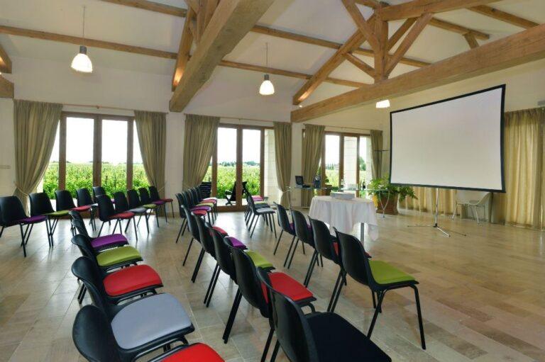chateau-hotel-spa-grand-barrail-1lieu1salle-teamwork.jpg