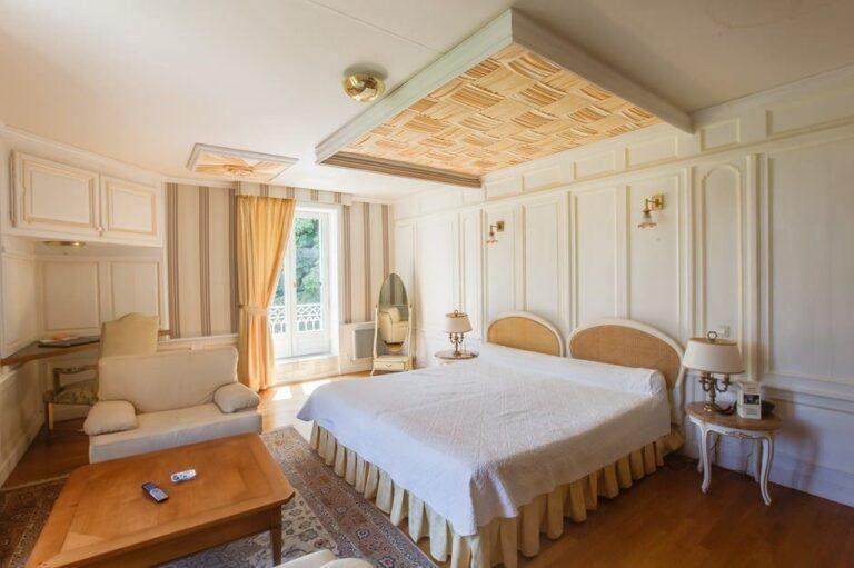 chateau-val-1lieu1salle-suite.jpg