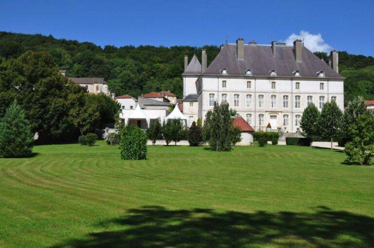 chateau-vandeleville-1lieu1salle-hotel-restaurant-conference-exterieur.jpg