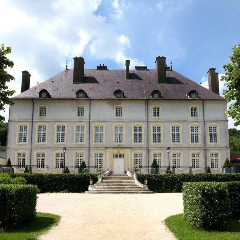 chateau-vandeleville-1lieu1salle-hotel-restaurant-reunion-facade.jpg