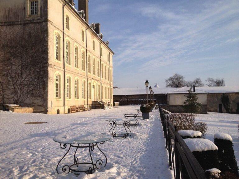 chateau-vandeleville-1lieu1salle-hotel-restaurant-seminaire-exterieur.jpg