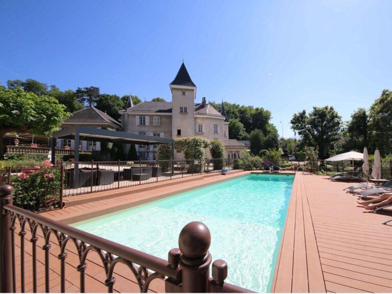 chateau-de-la-commanderie-1lieu1salle-restaurant-hotel-conference-piscine.jpg