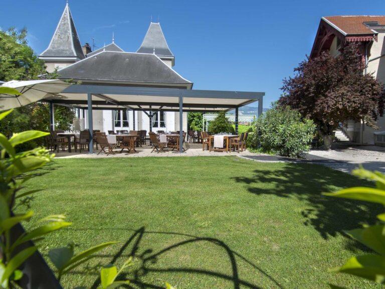 chateau-de-la-commanderie-1lieu1salle-restaurant-hotel-reunion-jardin.jpg