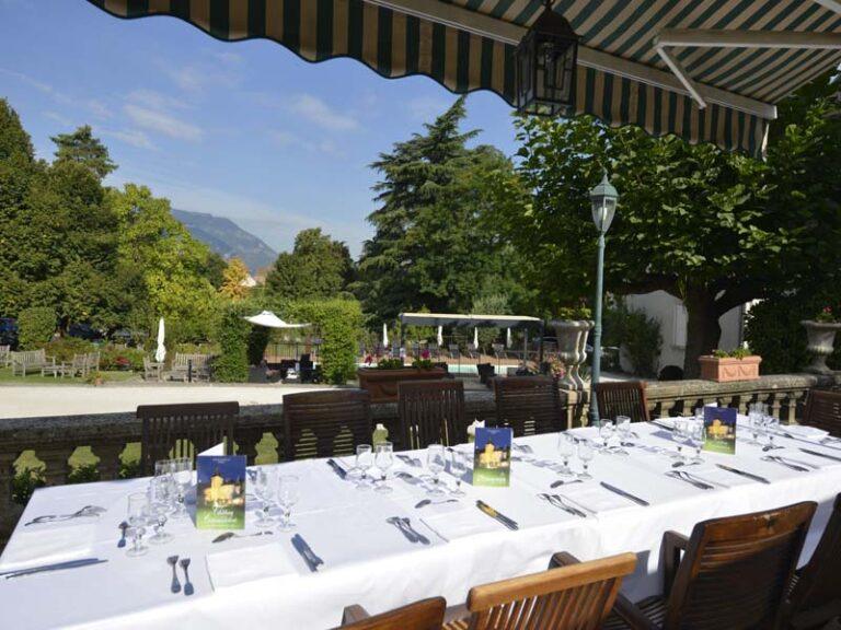 chateau-de-la-commanderie-1lieu1salle-restaurant-hotel-reunion-terrasse.jpg
