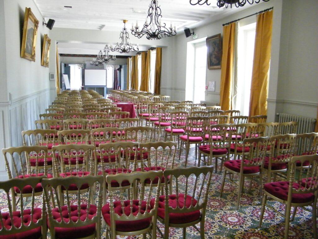 chateau-de-la-plumasserie-1lieu1salle-salle-reunion.jpeg
