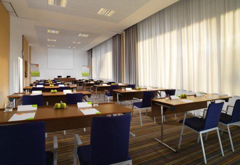 courtyard-by-marriott-montpellier-1lieu1salle-reunion.jpg