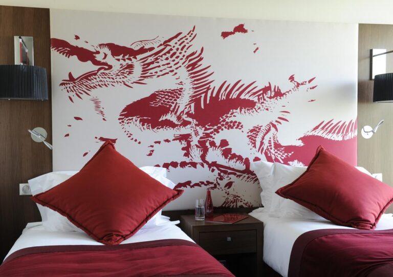 crowne-plaza-montpellier-corum-1lieu1salle-chambre-rouge.jpg
