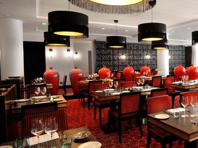 crowne-plaza-montpellier-corum-1lieu1salle-restaurant.jpg