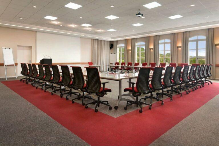 dolce-fregate-provence-1lieu1salle-evenement.jpg