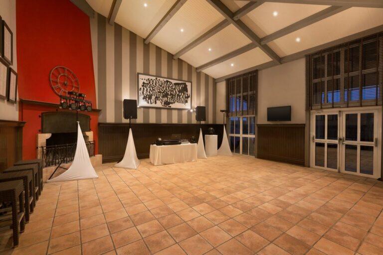 dolce-fregate-provence-1lieu1salle-organisation-evenements.jpg