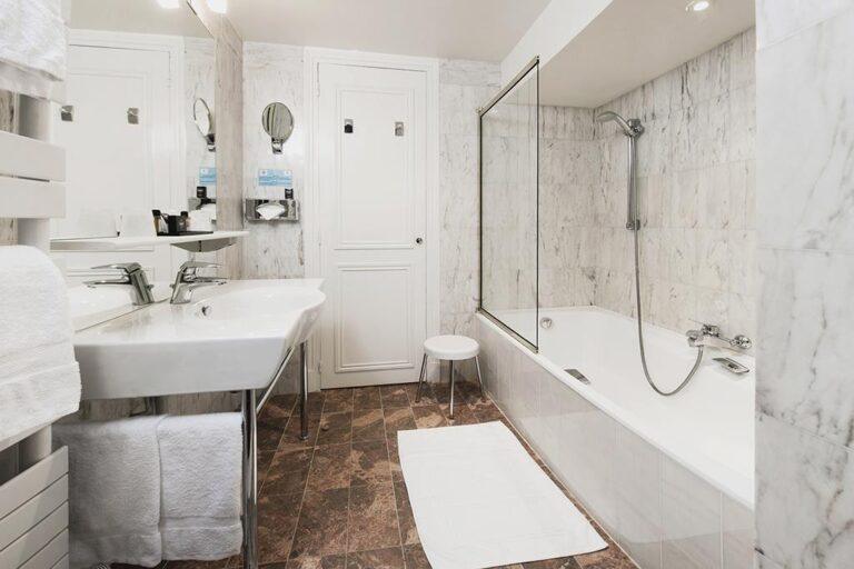 domaine-de-beauvois-1lieu1salle-etablissement-restaurant-hotel-events-salle-de-bain.jpg