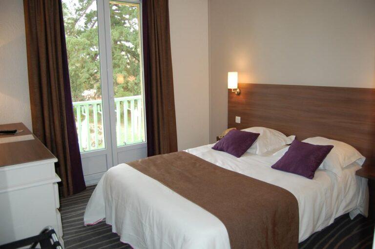 domaine-de-fompeyre-1lieu1salle-chambres.jpg