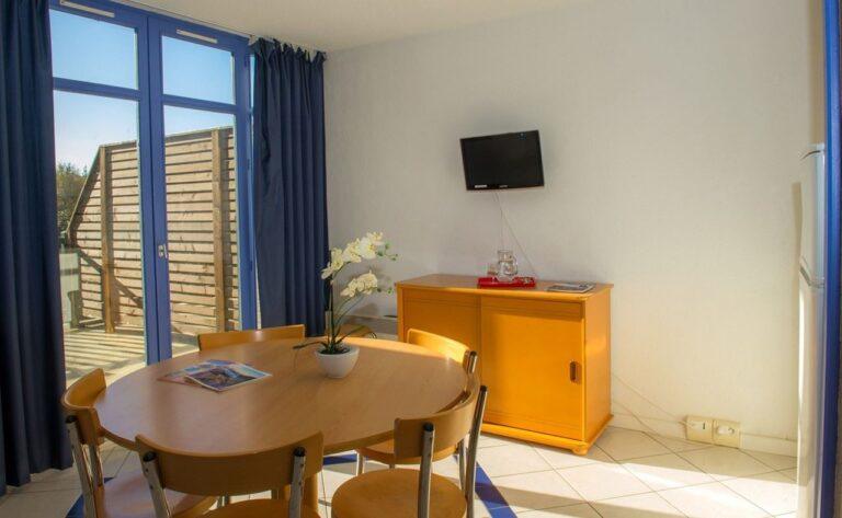 domaine-de-francon-1lieu1salle-hotel-restaurant-congres-chambre.jpg