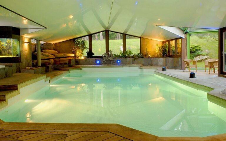 domaine-de-la-butte-ronde-1lieu1salle-piscine.jpg