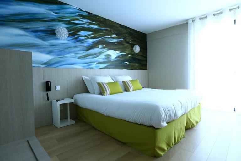 domaine-de-la-petite-isle-1lieu1salle-chambre2.jpg
