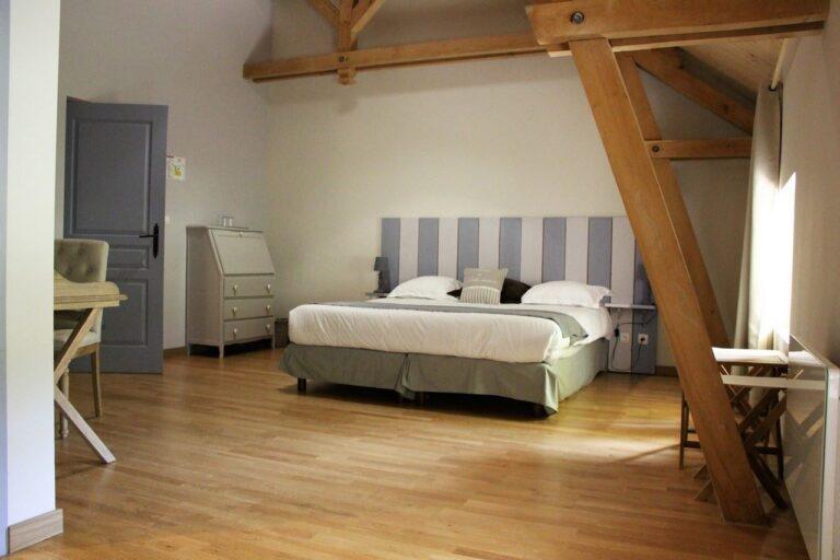 domaine-de-montchevreuil-1lieu1salle-hotel-suite.jpg