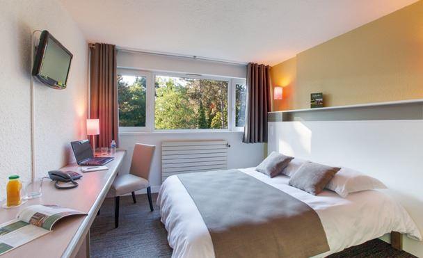 domaine-du-normont-1lieu1salle-hotel.jpg