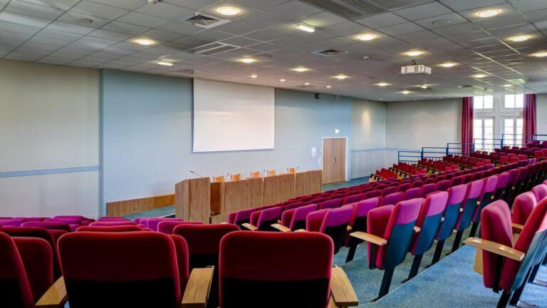 domaine-lyon-saint-joseph-1lieu1salle-restaurant-seminaires-conventions.jpg