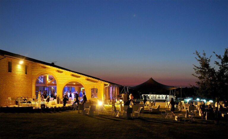 domaine-preissac-1lieu1salle-soiree.jpg
