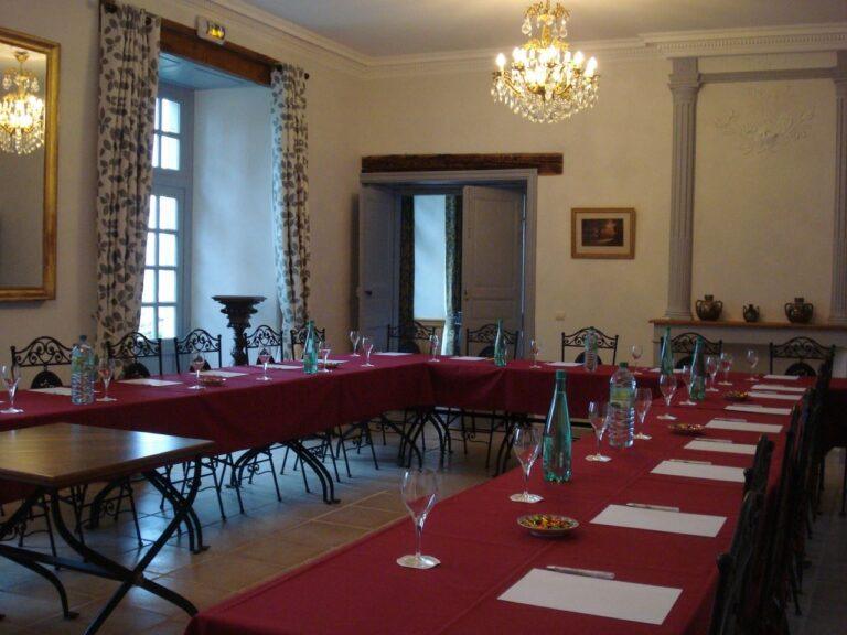 domaine-saint-roch-1lieu1salle-restaurant-hotel-salle-reunion.jpg