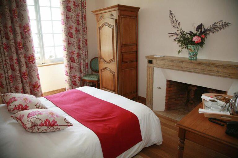 domaine-saint-roch-1lieu1salle-restaurant-hotel-seminaire-chambre.jpg