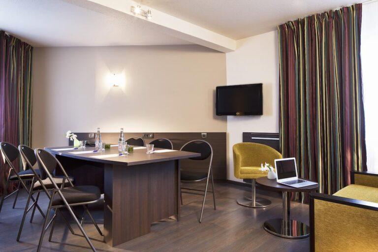 escale-oceania-vannes-1lieu1salle-hotel-restaurant-convention.jpg
