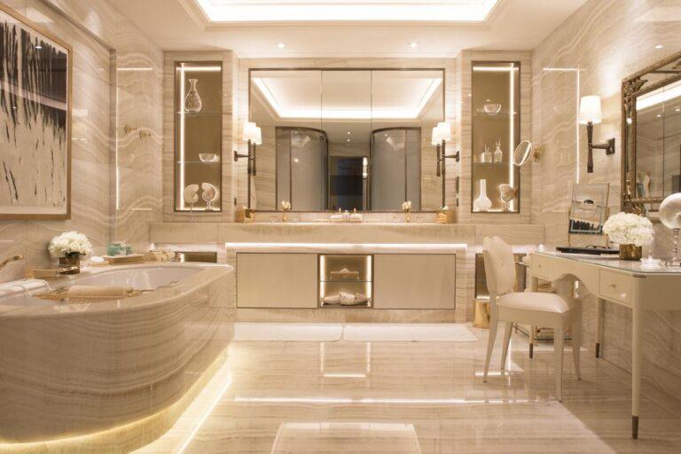 four-season-hotel-george-v-1lieu1salle-hotel-restaurant-salle-de-bain.jpg