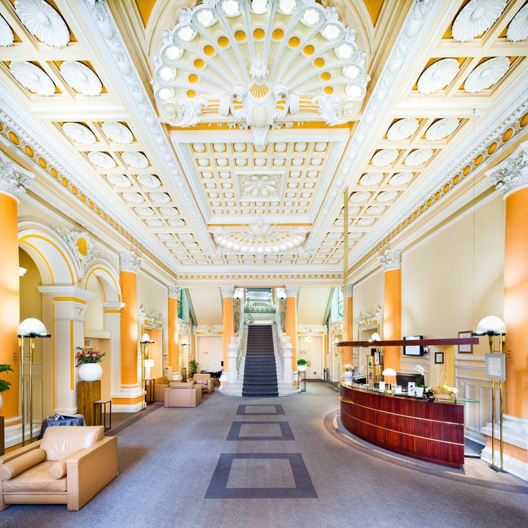 grand-hotel-du-tonneau-d-or-1lieu1salle-restaurant-seminaire-salle-d-accueil.jpg