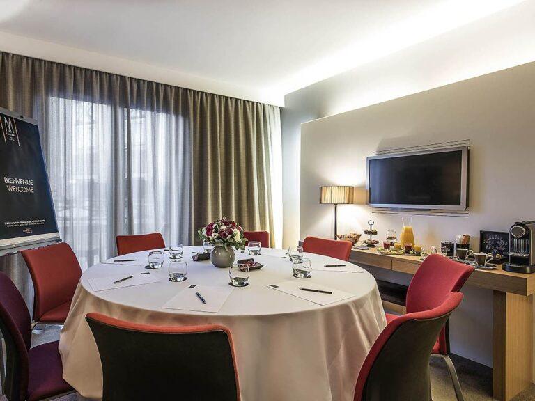 grand-hotel-roi-rene-aix-en-provence-1lieu1salle-restaurant.jpg