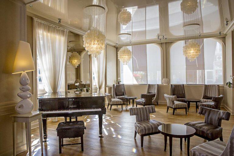 grand-hotel-de-bordeaux-1lieu1salle-evenemtn-salon.jpg