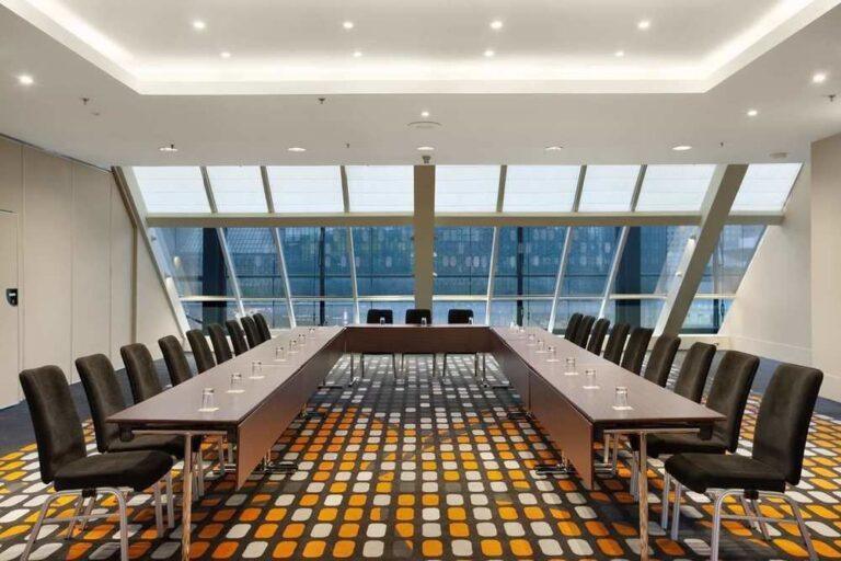 hilton-la-defense-seminaire-oganisation-meeting.jpg