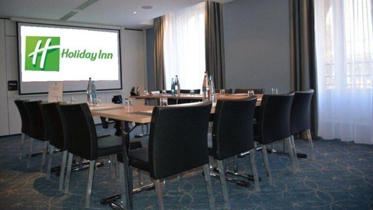 holiday_inn_gare_de_l_est_espace_amsterdam.jpg