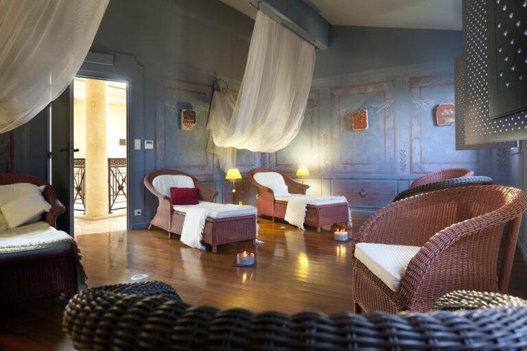 hostellerie-berard-et-spa-1lieu1salle-hotel-restaurant-evenements.jpg