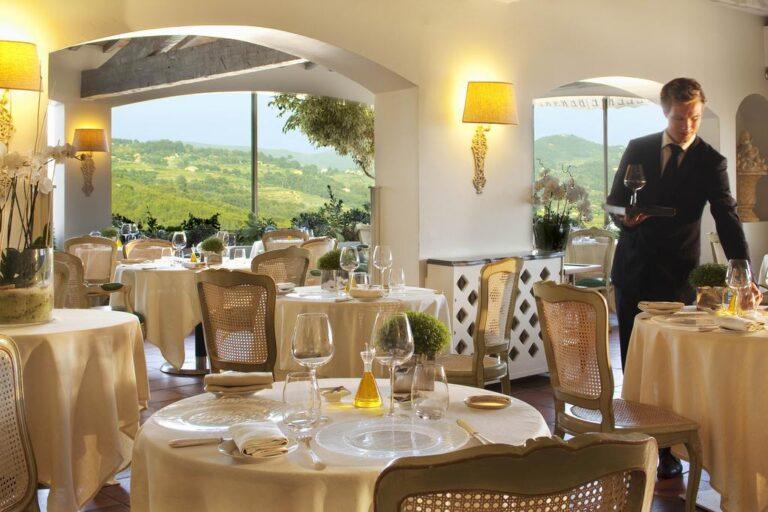 hostellerie-berard-et-spa-1lieu1salle-hotel-restaurant-event.jpg