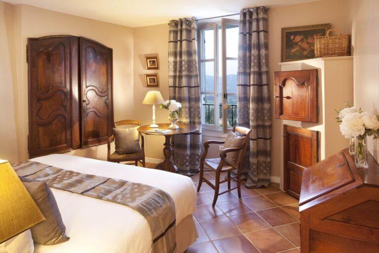 hostellerie-berard-et-spa-1lieu1salle-hotel-restaurant-events.jpg