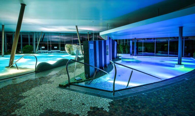 hotel-barriere-ribeauville-1lieu1salle-spa.jpg