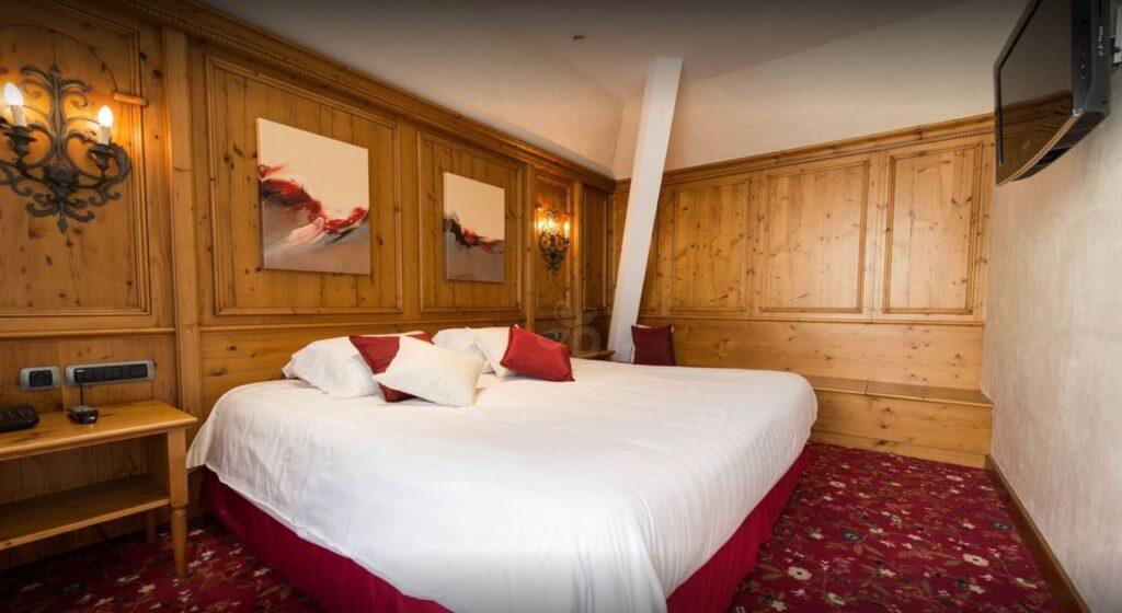 hotel-bristol-mulhouse-1lieu1salle-restaurant-seminaire-bookings.jpg