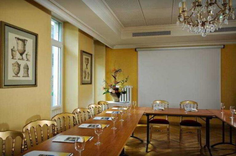 hotel-bristol-mulhouse-1lieu1salle-restaurant-seminaire-reunions-meeting.jpg