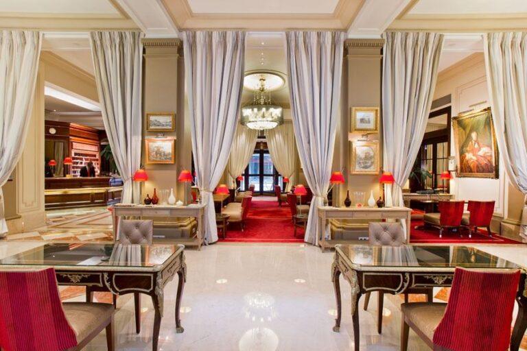 hotel-california-paris-champs-elysees-1lieu1salle-hotel-restaurant-1.jpg