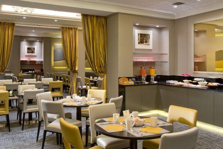 hotel-california-paris-champs-elysees-1lieu1salle-hotel-restaurant-detente.jpg